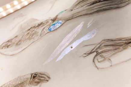 Yuka Miyauchi / Squid Ring / 2020 /
 Canvas, gesso, bigfin reef squid ink, cuttlefish shell, southern squid crystalline lens, gum arabic, oil paint, watercolor paint, eyelet / 6500×1350mm