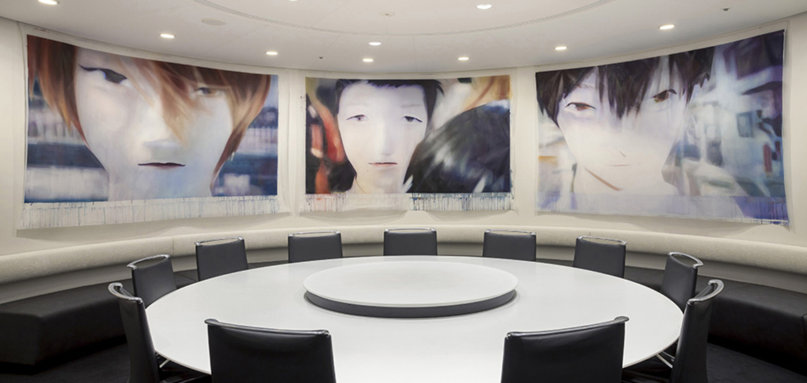 「ART IN THE OFFICE 2019」作品が展示されているプレスルーム(GALAXY)